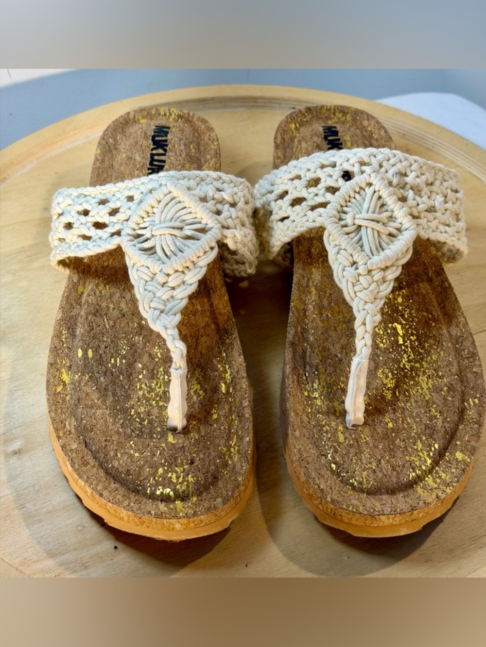 MUK LUKS Cream Crochet Thong Sandals
